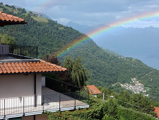 Die Ferienwohnung "Loft am Comer See" liegt am Ende des Regenbogens.