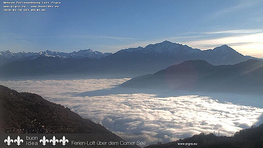 Manchmal ist der Comer See ein Wolkensee.